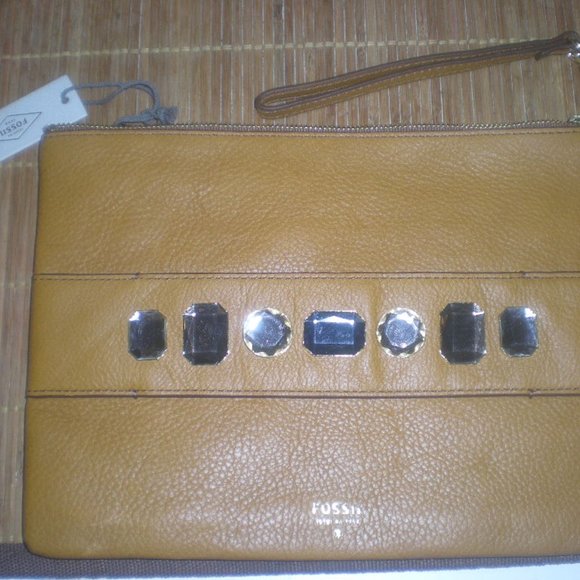 FOSSIL Brand  Brown  Leather  Case  Holder Zip Pouch NWT - Picture 1 of 5